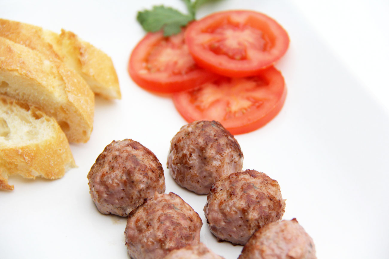 albondigas-carnicas-embuena-1